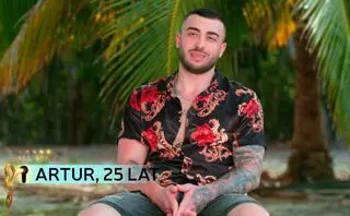 Artur "Hotel Paradise All Stars"