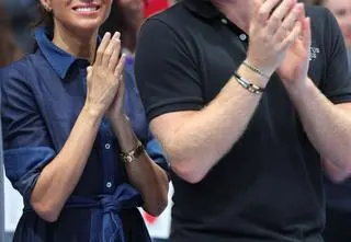 Internauci są zachwyceni nieznanym dotąd portretem ślubnym księcia Harry'ego i Meghan Markle