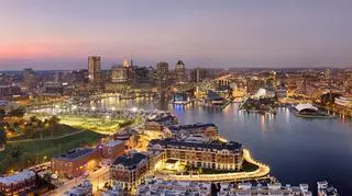 widok na zatokę w Baltimore
