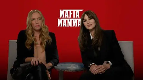 Monica Bellucci i Toni Collette w "Mafia Mamma" - o czym jest film?