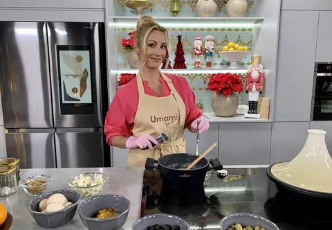 Kuchnia o smaku umami: tabbouleh, wszechpalacek i tadżin. Pyszne dania Joanny Brodzik