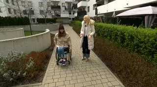 Macierzyństwo na wózku (napisy)