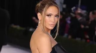 Zaręczynowy manicure Jennifer Lopez bije rekordy popularności w sieci