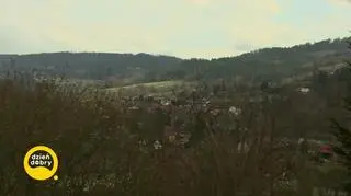 Z kamerą w domu rodzinnym Jerzego Pilcha