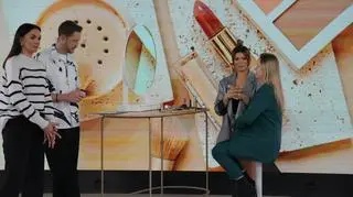 Lifting twarzy bez skalpela? Ten makijaż jest najgorętszym trendem sezonu