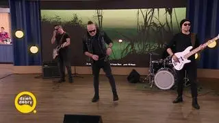 Szymon Wydra &amp; Carpe Diem w piosence “To nie koniec” 
