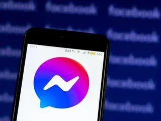 Ban na Messenger - za co?