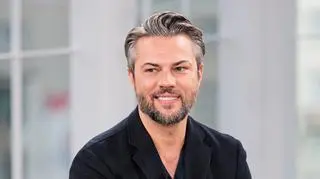 Olivier Janiak pokazał zdjęcie z liceum. "Wyglądałeś jak Taco Hemingway"