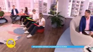 Wyjątkowe dźwięki z plastikowych rurek – motyw “Gwiezdne wojny” 