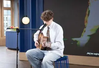 "Mój kot zaginął". Dawid Tyszkowski z debiutanckim albumem na scenie Dzień Dobry TVN