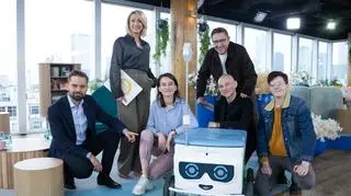 Kasia i Mateusz, czyli robot dostarcza jedzenie