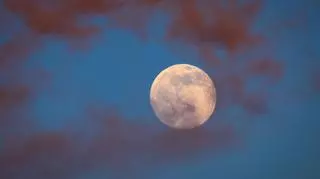 Nadciąga Dyniowa pełnia i zaćmienie Księżyca. Jak się przygotować?