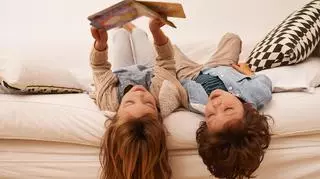 Baśniowe dzieciństwo. Katarzyna Pakosińska: "Książki, które czytamy w dzieciństwie, mają ogromny wpływ na to, kim jesteśmy"