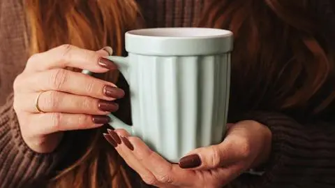 Deer print nails podbija media społecznościowe. Ten manicure stał się hitem jesieni