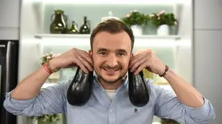 Grzegorz Zawierucha z bakłażanami 