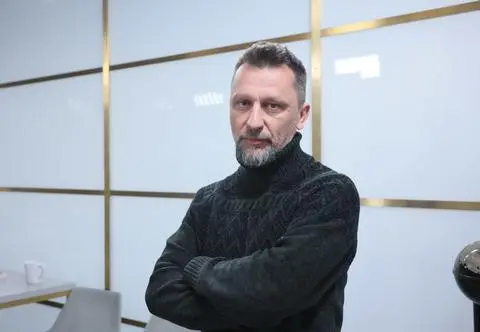 Lęk separacyjny u psa. Behawiorysta mówi, jak sobie z nim poradzić