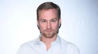 Mateusz Janicki miał wypadek samochodowy. "W ramach dekompozycji idealnego świata" 