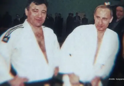 Uwaga! TVN. Kim są ludzie Putina? "Kradną całe bogactwo Rosji"