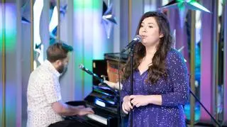 "Kiedy pada śnieg". Monika Borzym i T-Raperzy na scenie Dzień Dobry TVN