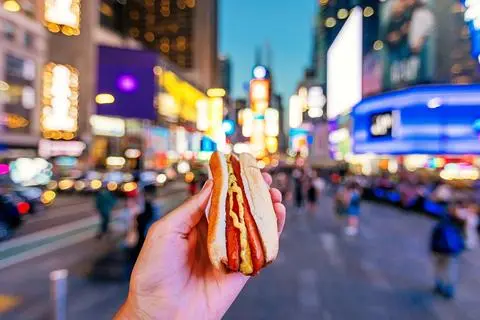 Historia hot dogów i najlepsze przepisy na hot dogi