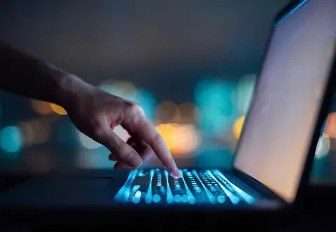 Duży bank ostrzega przed oszustami. "Możesz stracić pieniądze i kontrolę nad kontem"