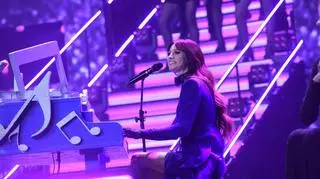 Sylwia Grzeszczak zaskoczyła fanów na scenie w Operze Leśnej. "7 lat minęło, żeby zagrać ten utwór w duecie"