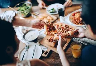 Nowe opłaty w restauracjach. Klienci będą zaskoczeni