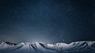 Rozgwieżdżone niebo