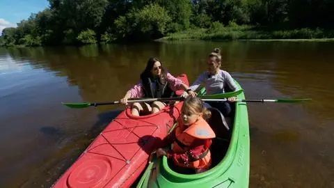 Spływ kajakowy rzeką Wkrą