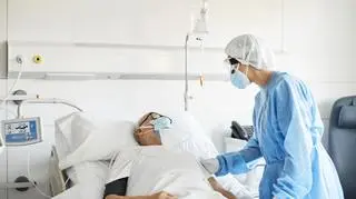 Nowe przypadki "ukrytego Omikrona" 