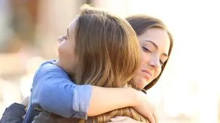 Czy sukces może zniszczyć przyjaźń? Psycholog nie ma złudzeń. "Zawiść zaczyna brać górę" 