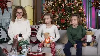 Ich mama mówiła do brzucha w trakcie ciąży, dzięki czemu rozmawiają w czterech językach
