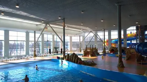 Ewakuowano setki osób z Aquaparku Reda. Podejrzenie błędu technicznego