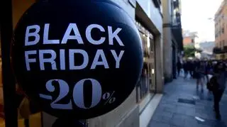 Black Friday. Czy udział w zakupowym szaleństwie może być nieszkodliwy? 