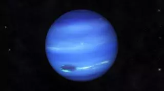 Na Neptunie zaobserwowano ciemne plamy. Po raz pierwszy udało się to zrobić z Ziemi