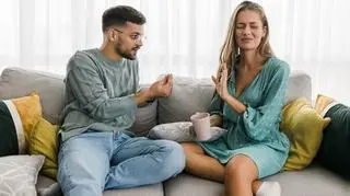 Jak się nie rozstać, jeśli mamy odmienne poglądy? "To jest taniec pomiędzy odpuszczaniem i nieodpuszczaniem"