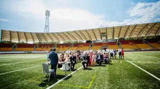 Ślub na stadionie 