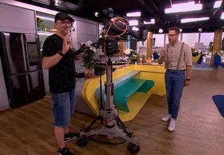 Robert Stockinger pokazał, co dzieje się za kulisami programu Dzień Dobry TVN. "Smacznego Marcin"