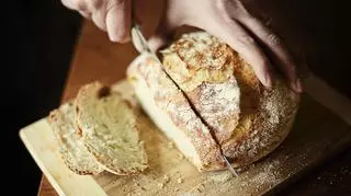 Chleb kukurydziany bezglutenowy – zdrowa i pyszna alternatywa dla pieczywa z mąki pszennej