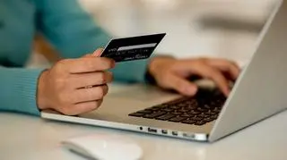 CSIRT KNF alarmuje: "Zachowaj ostrożność". Na co uważać w Black Friday?