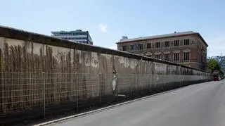 Mur berliński – historia upadku i ciekawostki z nim związane