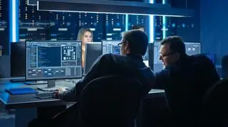 Nowe technologie a zmiany na rynku pracy. Komu sztuczna inteligencja może odebrać posadę?
