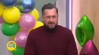 Jak szybko i pięknie umalować buzię na bal?