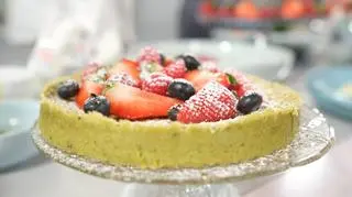 Deser brownie z białą czekoladą według przepisy Anity Włodarczyk. 