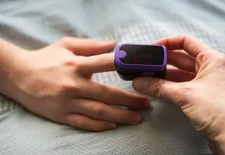 Jak kobiety powinny przygotować się do szpitala? Obalamy popularny mit