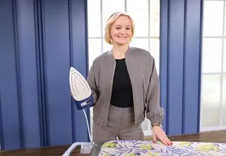 Sprytne sposoby na cmentarne plamy. Jak usunąć zabrudzenia z wosku?