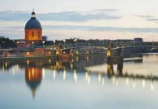 Tuluza – atrakcje, zabytki, informacje praktyczne. Co warto zwiedzić?