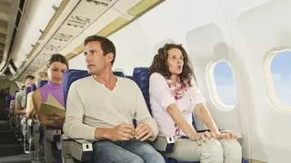 "Kurczące się" fotele w samolotach. Linie lotnicze znów kombinują?