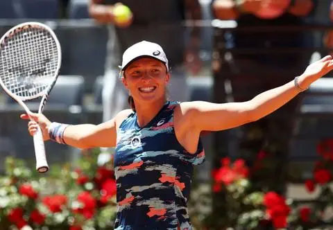 Iga Świątek wielką faworytką turnieju Roland-Garros. Gdzie można ją oglądać?