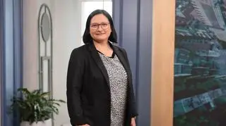 Dlaczego puchną nam nogi? Ekspertka wskazała kilka przyczyn